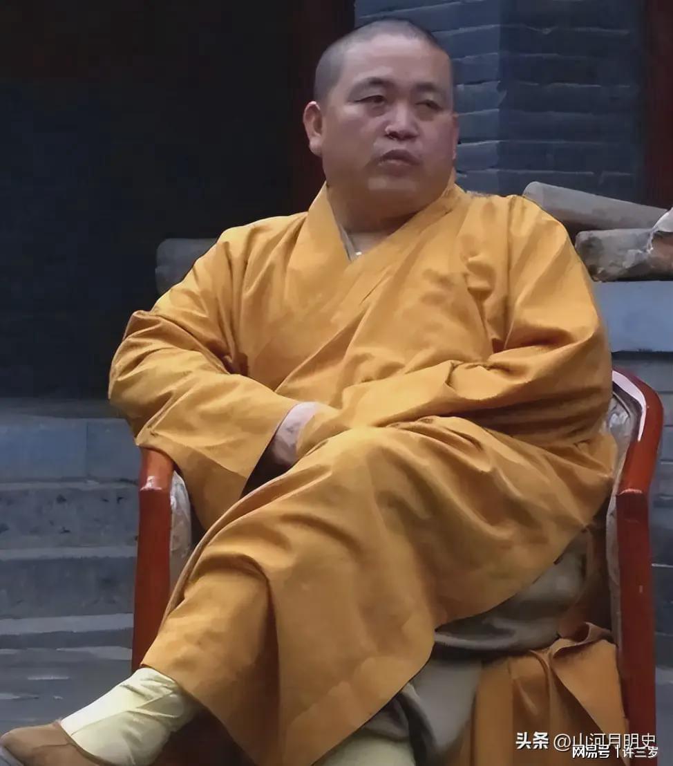 bet365-越扒越劲爆!释永信在少林寺的奢靡生活,你想都不敢想!